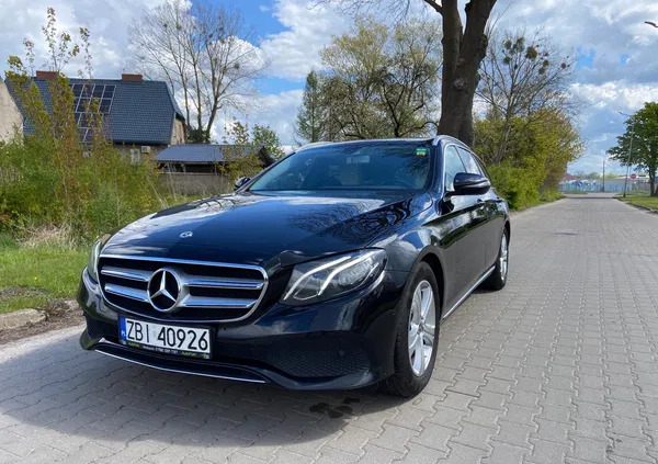 mercedes benz klasa e zachodniopomorskie Mercedes-Benz Klasa E cena 91020 przebieg: 189000, rok produkcji 2018 z Białogard